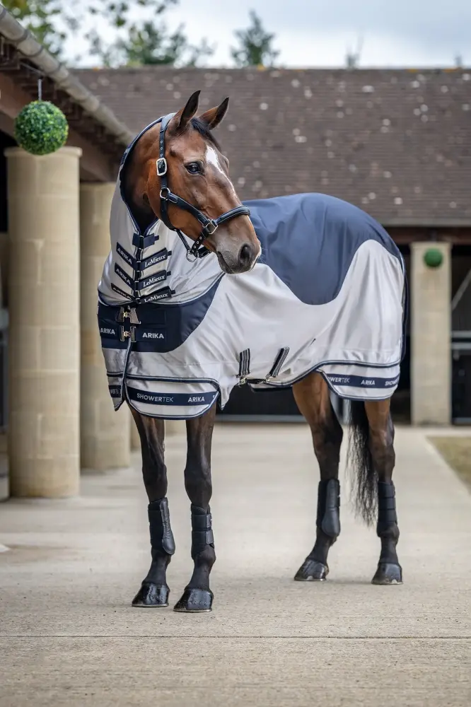Arika Shower-Tek Fly Rug Extraíble Neck Grey 125