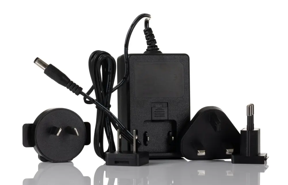 Adaptador AC/DC 100 → 240V ac, 12V dc, 1 salida, Adaptador de alimentación ac / dc intercambiable, 3.33A,