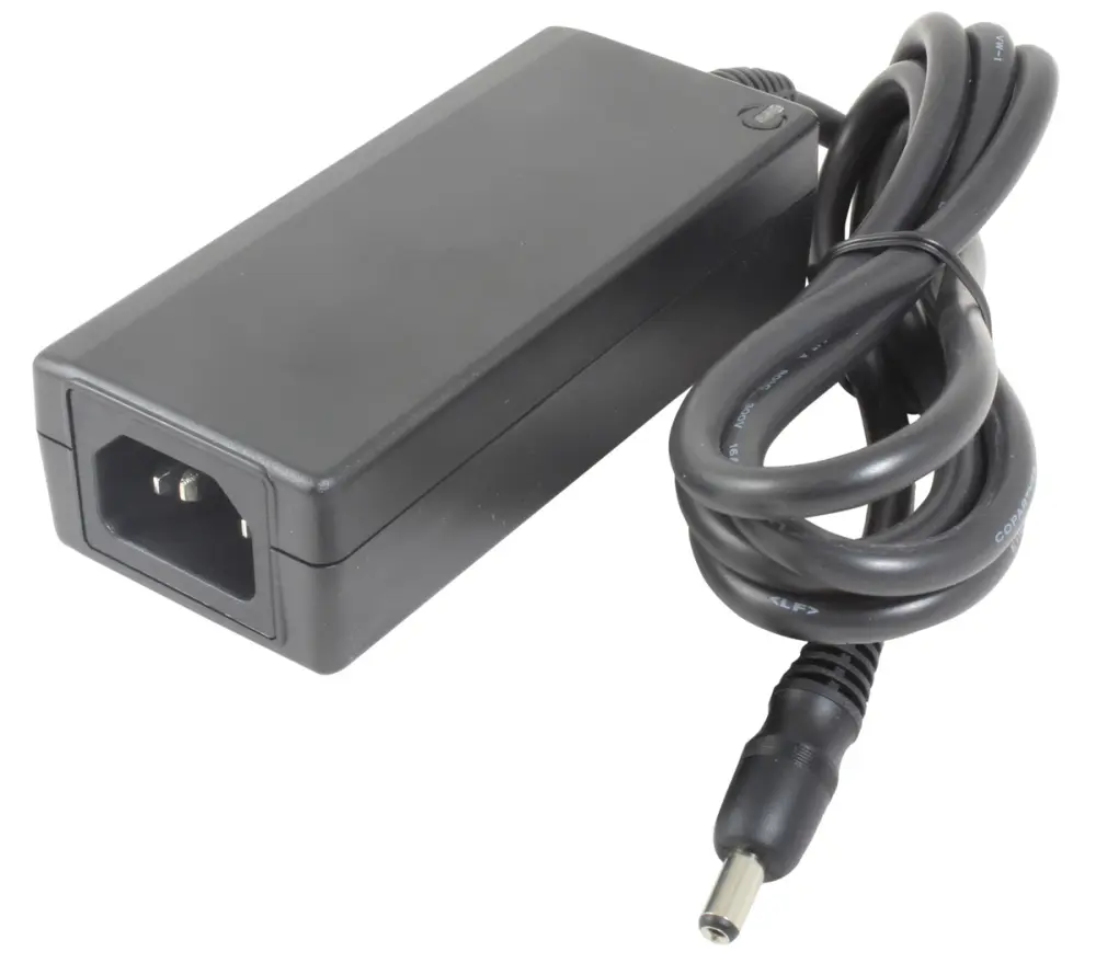 Adaptador AC/DC 90 → 264V, 12V dc, 1 salida, 5.25A, 63W, C14, , Aprobación médica