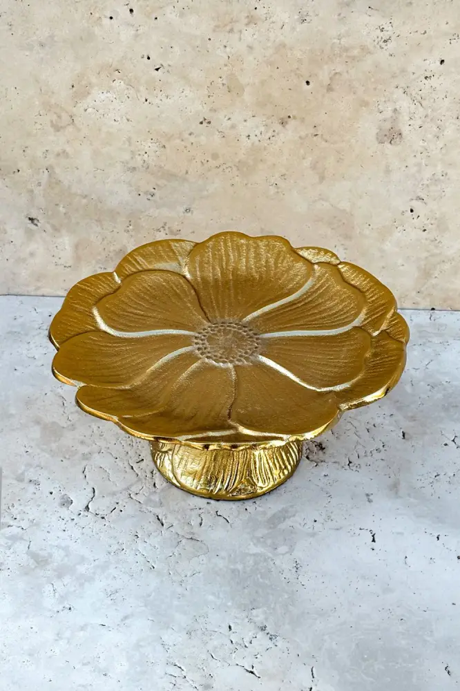 Alta Gama Base con design fiore dorato