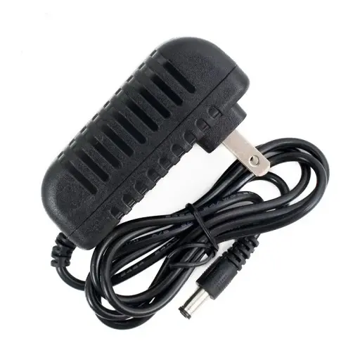 Fuente de Voltaje - Adaptador de Corriente 5V - 1A DC