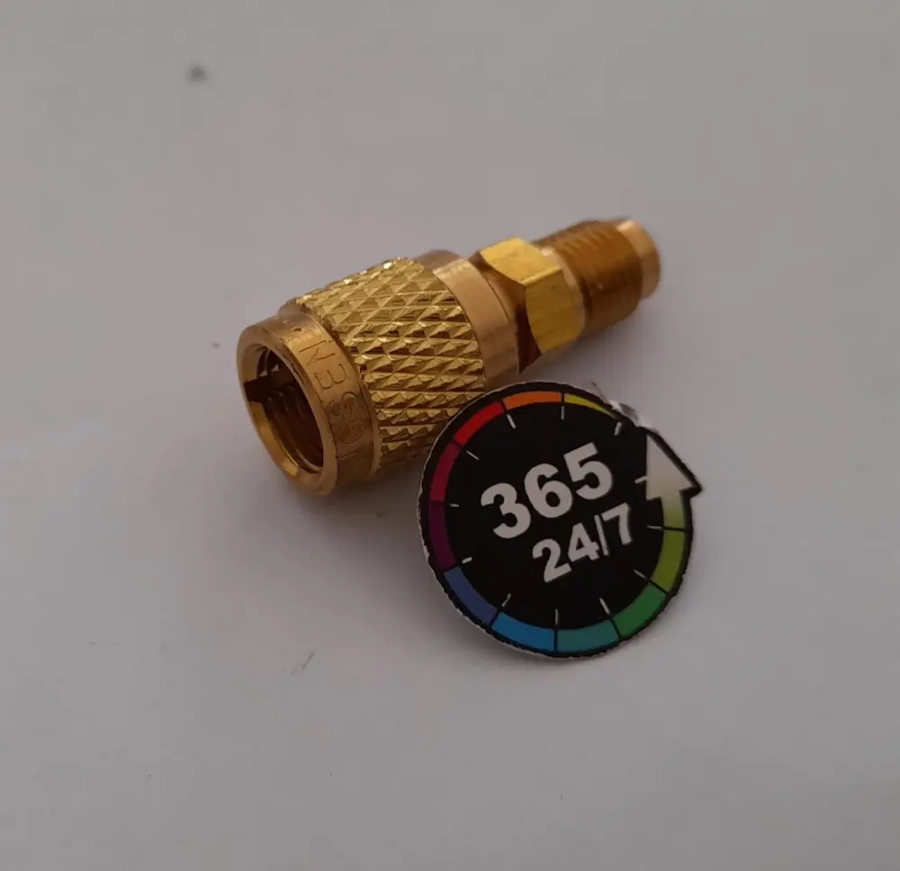 ACOPLAMIENTO 1/4" M SAE 5/16" H SAE R410