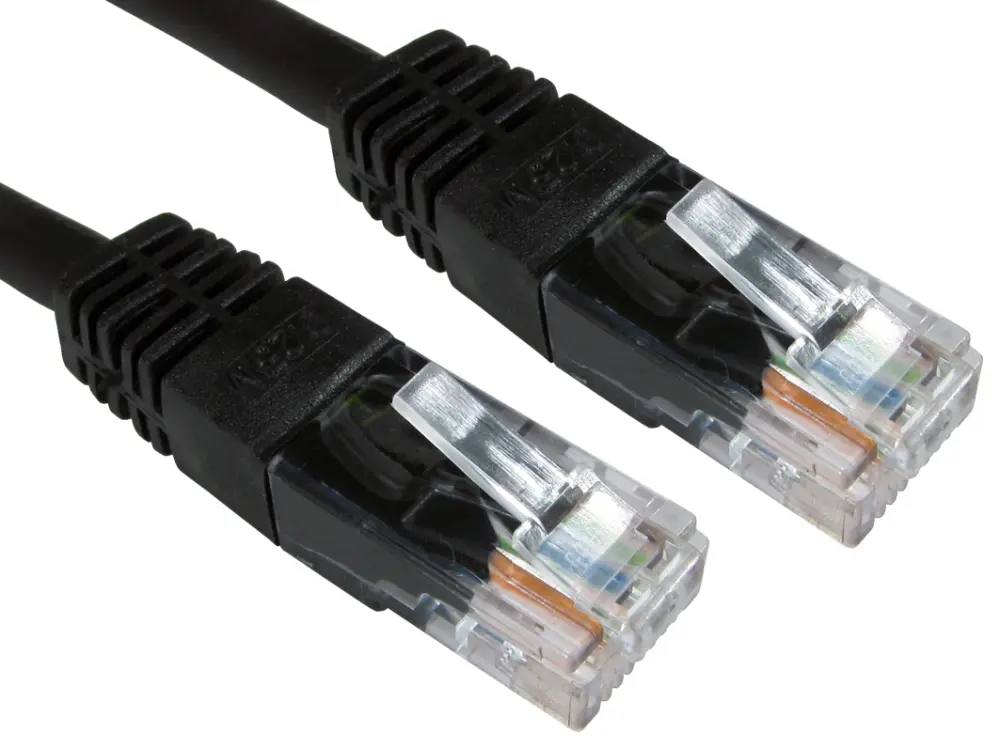 Cable Ethernet Cat6 UTP de color Negro, long. 15m, funda de PVC