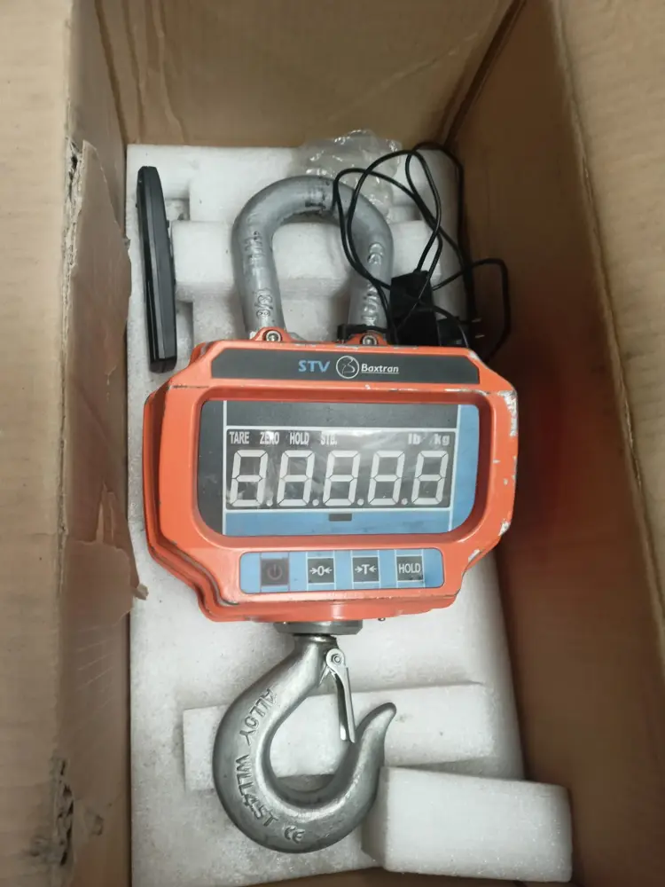 Cámara de Fotograma Completo Bascula/ gancho grú LCD con mando