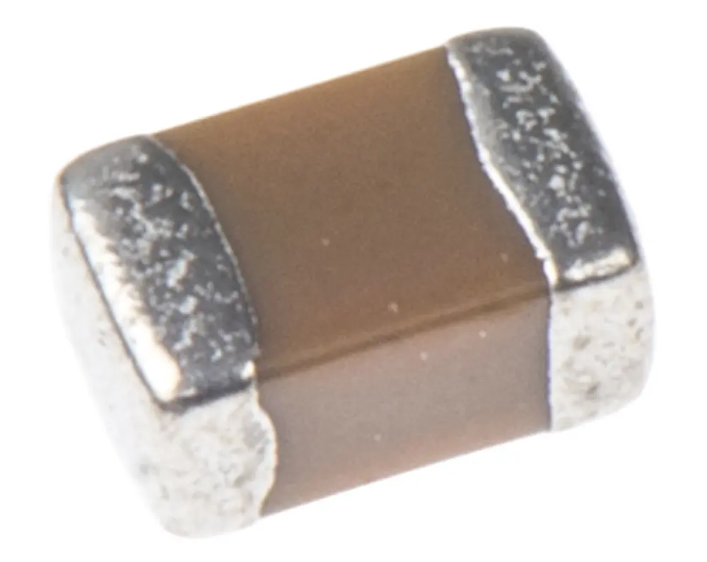 Condensador cerámico multicapa MLCC, KEMET, 47nF, ±10%, 100V dc, Montaje en Superficie, X7R dieléctrico | C0805C473K1RACTU