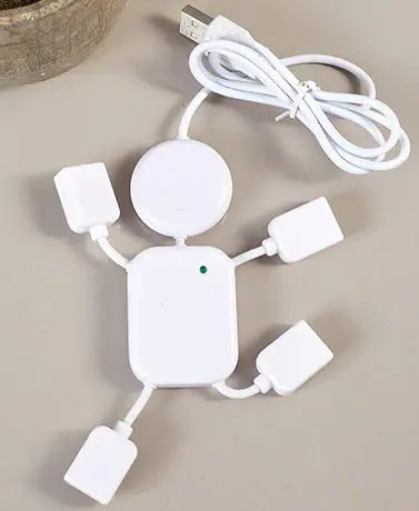 CENTRO DE PUERTOS USB 4 HUBMAN NIEVE (US006) Material Neopreno