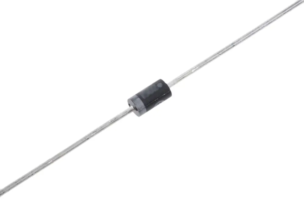 onsemi 3.68 (Dia.) x 8.89mm Simple 1A 1.2V 1N5353BG +200 °C 5 W 1μ 2.5Ω -65 °C Montaje en orificio pasante 16V 1 CAJA