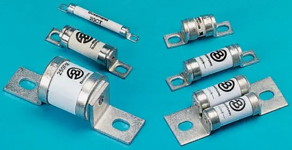 Fusible de cuchillas perforadas excéntricas Eaton, LCT, aR, 240 V ac, 150V dc, 12A, FF, BS 88, IEC 269-4 | 12LCT