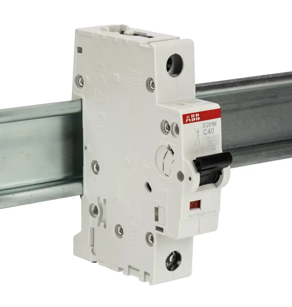 Interruptor automático 1P, 40A, Curva Tipo C, Poder de corte 10 kA S201M-C40, System Pro M Compact, Montaje en Carril | 2...