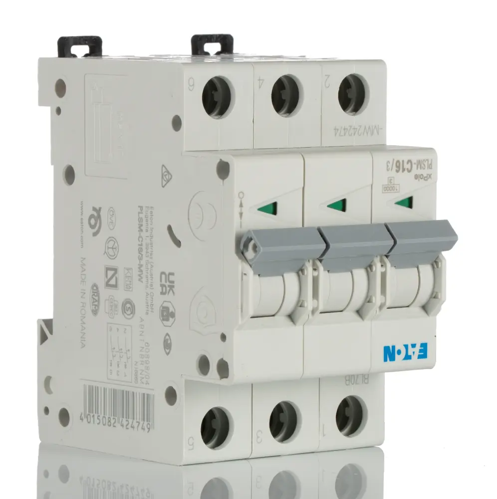 Interruptor automático 3P, 16A, Curva Tipo C, Poder de corte 10 kA 242474, xPole, Montaje en Carril DIN | 242474 PLSM-C16...