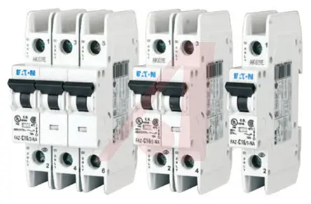 Interruptor automático 3P, 6A, Curva Tipo C, Poder de corte 10 kA, xEffect, Montaje en Carril DIN | 102244 FAZ-C6/3-NA Eaton