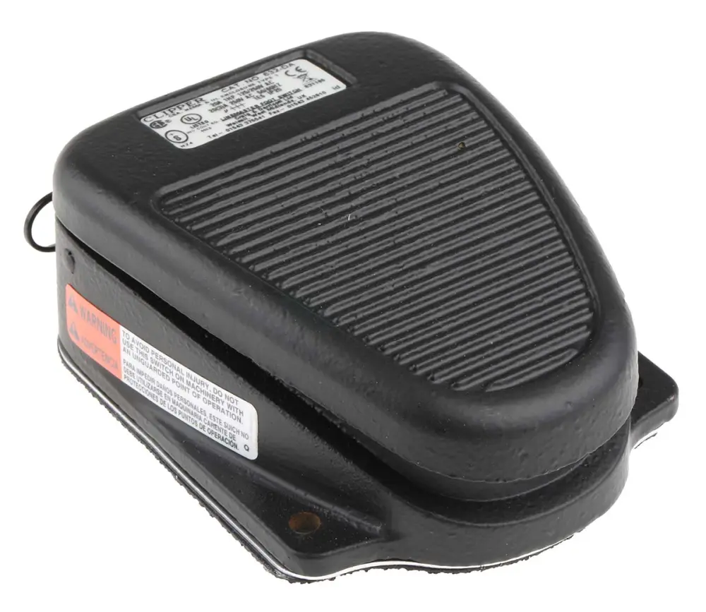 Interruptor de Pedal Clipper, Contacto SP-CO, IP20, Hierro Fundido, 20 @ 125 V ac, 250V, Enclavamiento