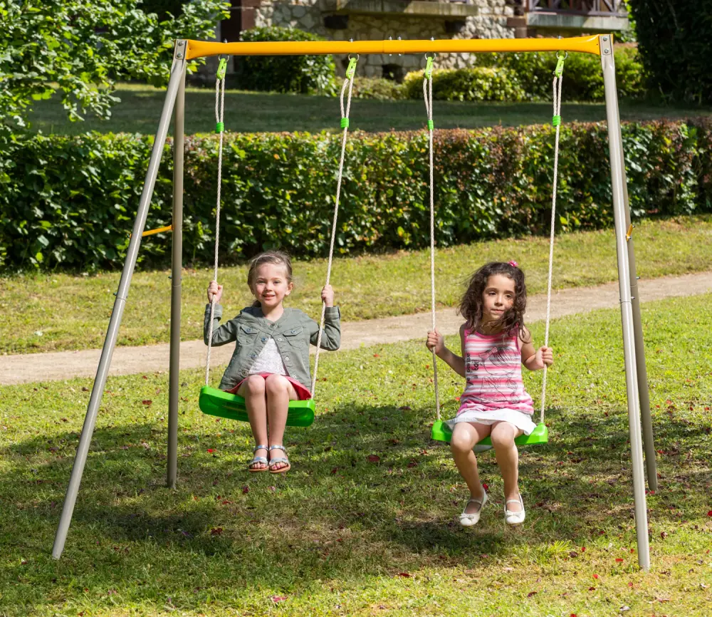 Portique enfant métal 2 balançoires – Hauteur 1,90 m – Dès 3 ans
