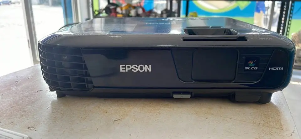 Profesional para Cine en Casa Proyector EPSON PowerLite ( usado )