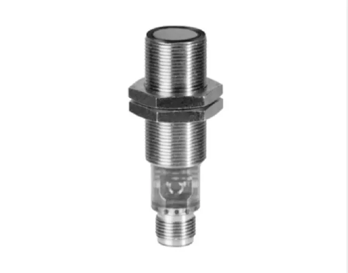 Sensor ultrasónico Baumer, M18, alcance 1 m, 12 → 30 V dc, IP20 | UR18.PA0.2-GP1J.9SF