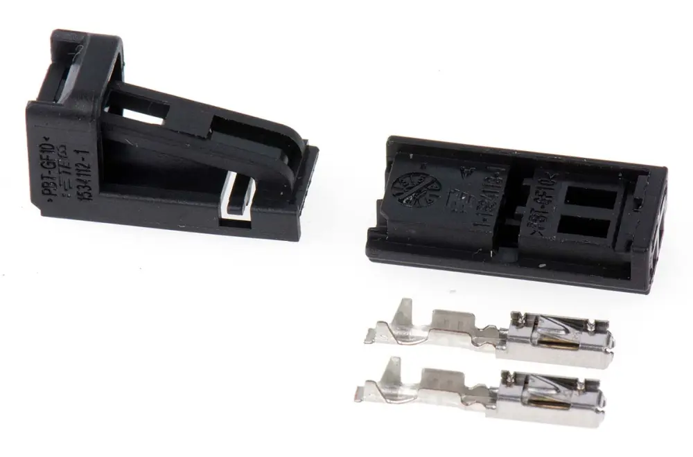Kit de terminales Hembra 4 contactos, Recto, 700V, IP2xb (sin acoplar), IP6k9k (acoplado), IPX7 (acoplado) | MSD/HVIL TE C...