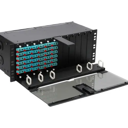 12 CCH connector panels Eterno Closet Connector Housing four rack units Corning CLSSC-04U con Velocidad de Lectura 300MB/s