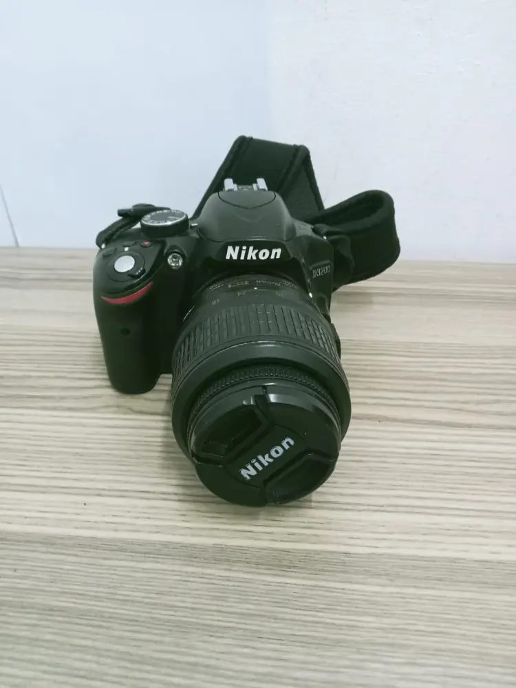 Certificado OEM 📸 Nikon D3200 -usada