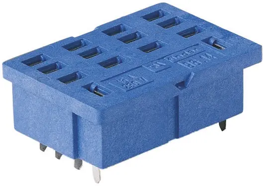 Zócalo de relé Finder 96 para 56,34 de 8 contactos, 15A máx., montaje en PCB | 96.14SMA